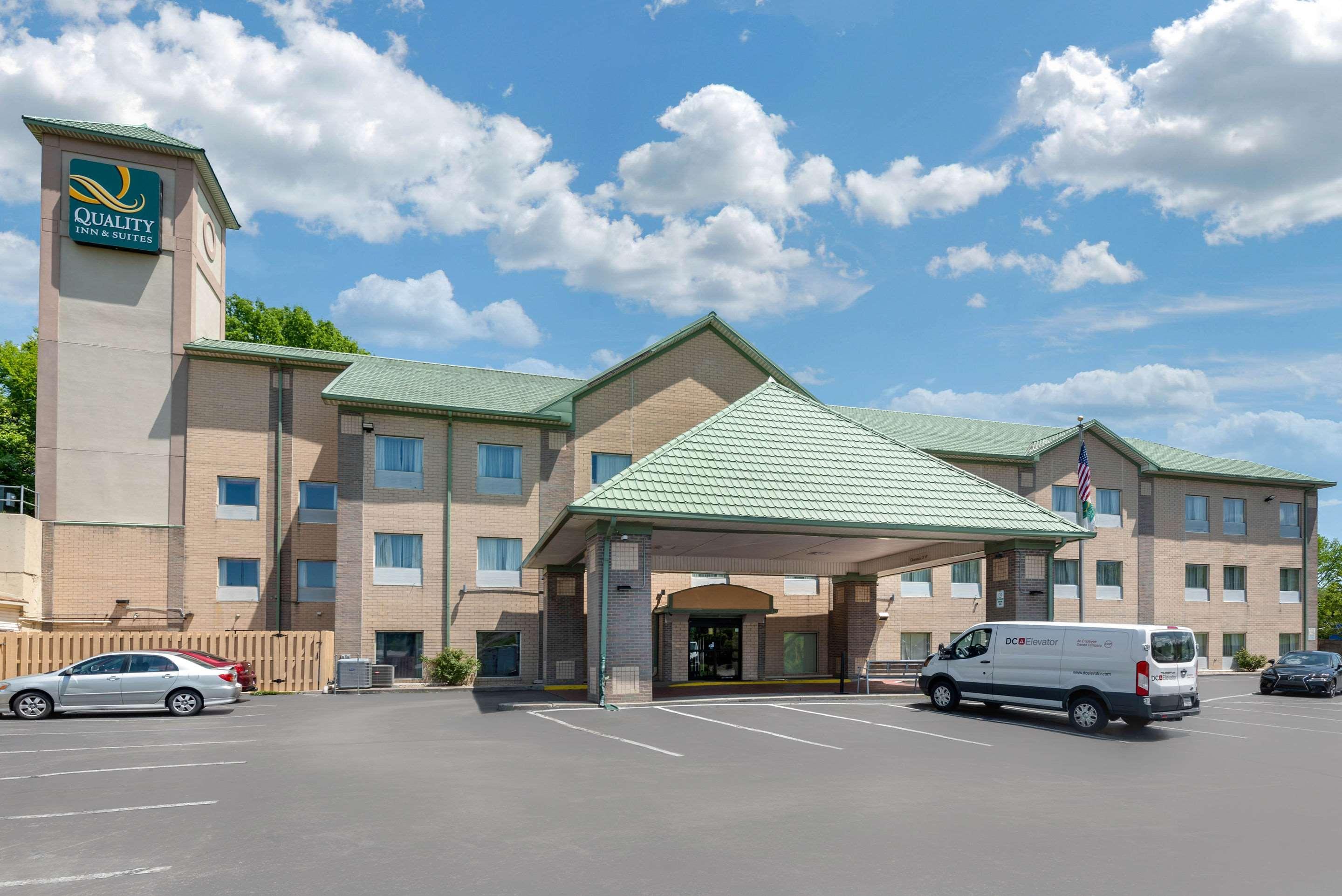Comfort Inn & Suites Цинциннати Экстерьер фото