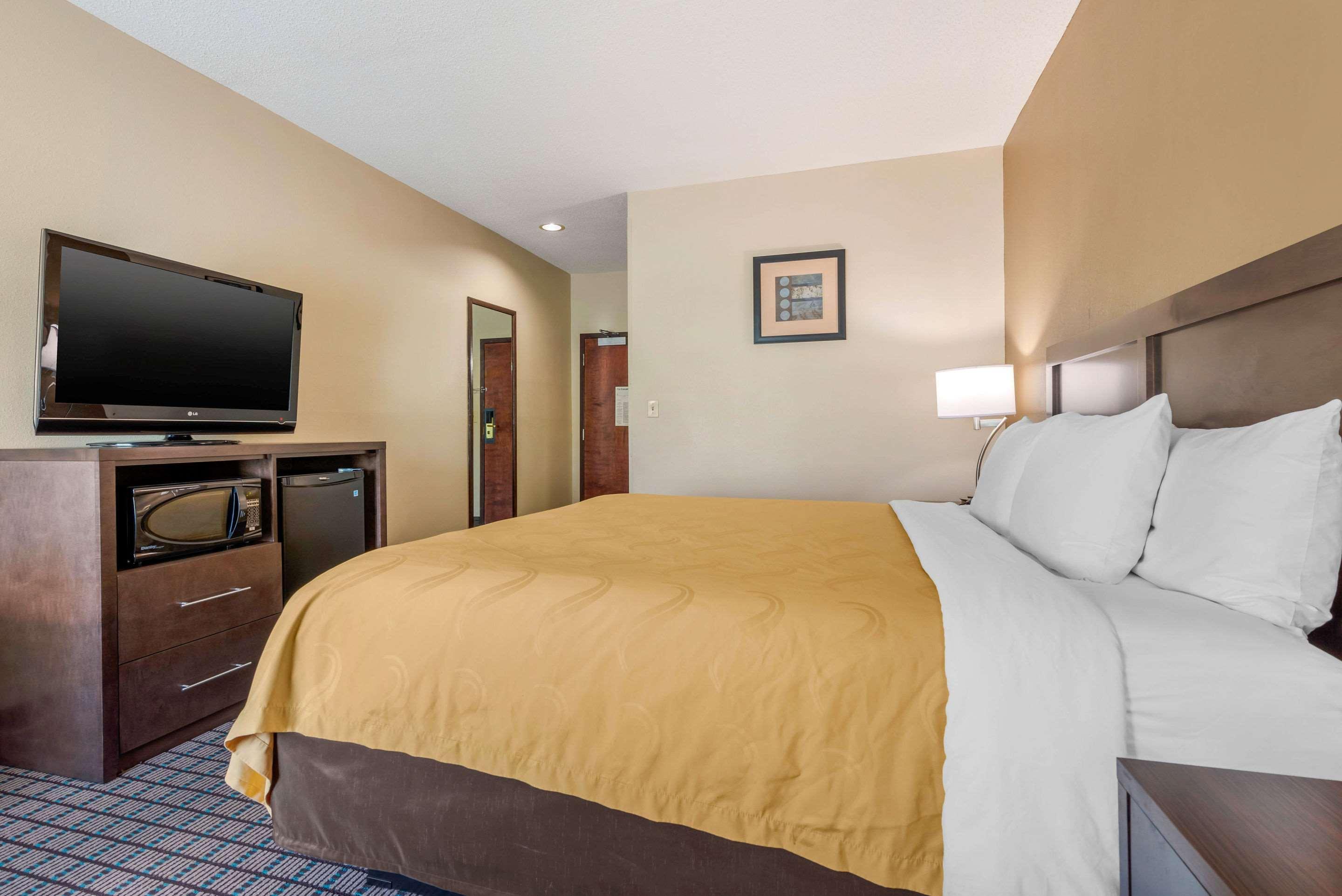 Comfort Inn & Suites Цинциннати Экстерьер фото