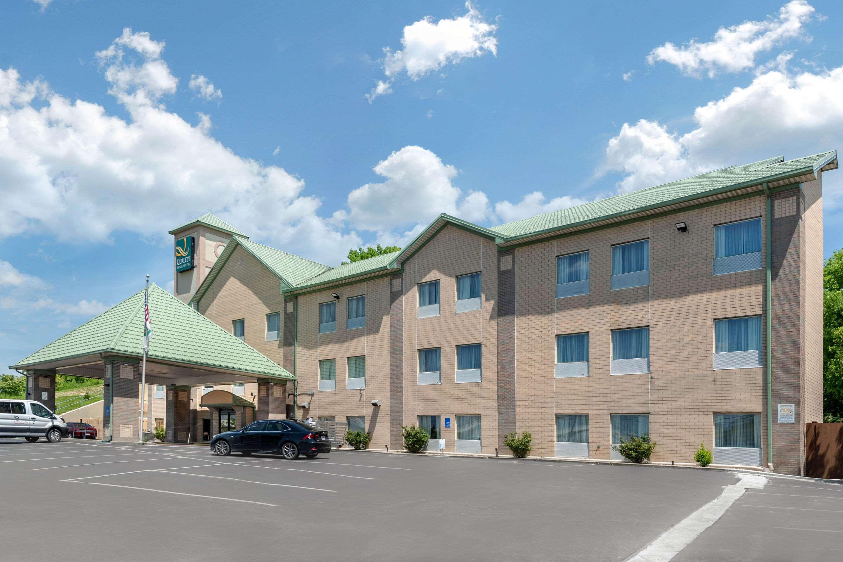 Comfort Inn & Suites Цинциннати Экстерьер фото